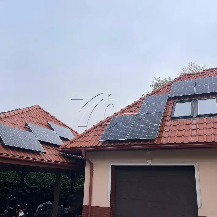 Fliesendach Solarhalterung